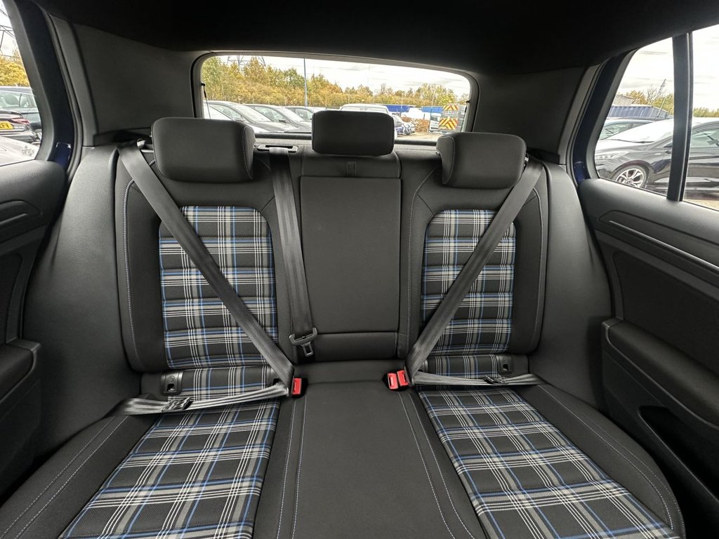 Used Volkswagen Golf 2017 for sale - 76406281: Photo 10