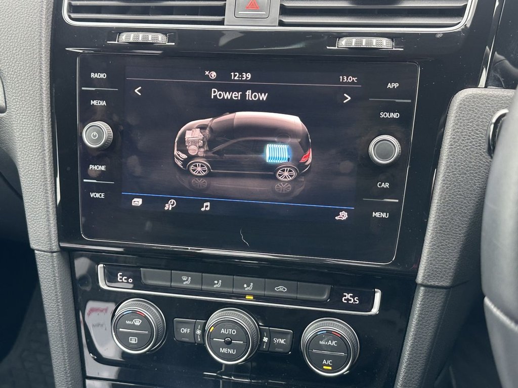 Used Volkswagen Golf 2017 for sale - 76406281: Photo 15