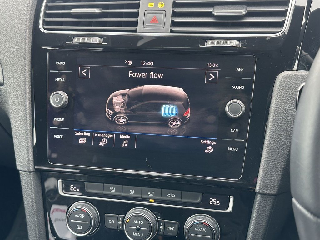 Used Volkswagen Golf 2017 for sale - 76406281: Photo 21