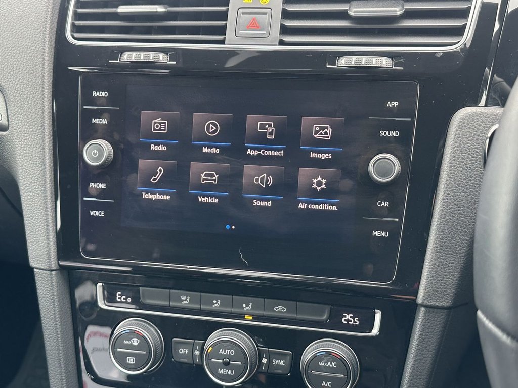 Used Volkswagen Golf 2017 for sale - 76406281: Photo 22