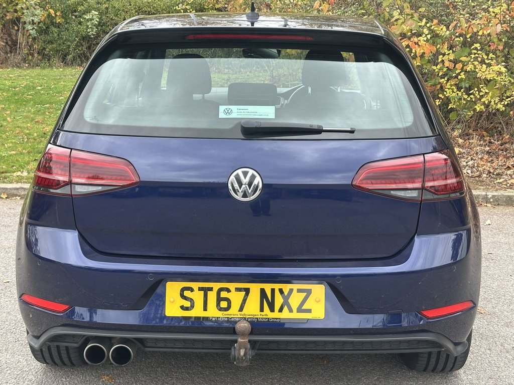 Used Volkswagen Golf 2017 for sale - 76406281: Photo 4