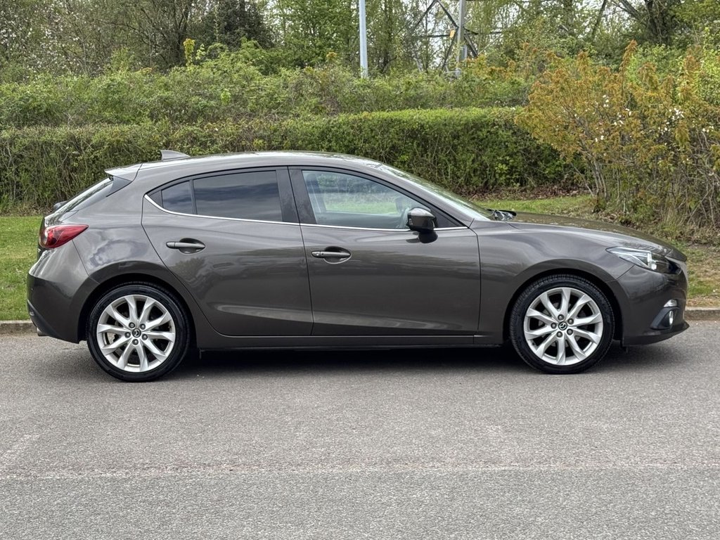 Used Mazda Mazda3 2016 for sale - 78212885: Photo 6