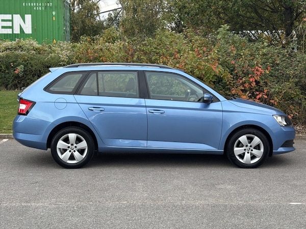 Used Skoda Fabia 2015 for sale - 76223364: Photo 6