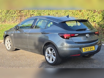 Used Vauxhall Astra 2019 for sale - 76185341: Photo 3