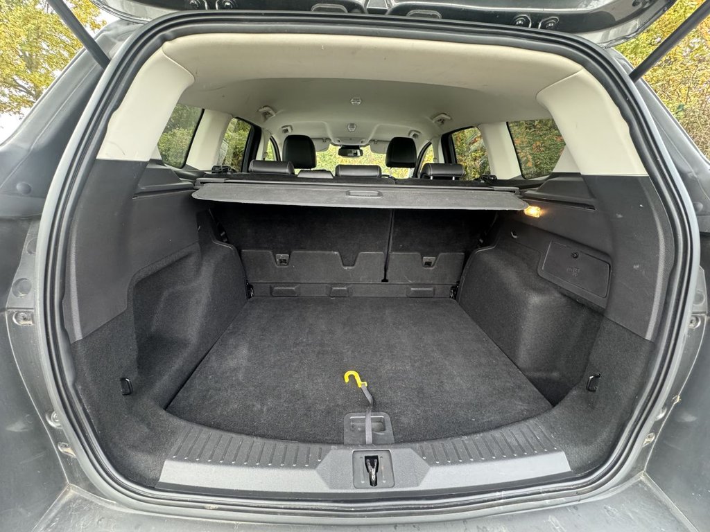 Used Ford Kuga 2016 for sale - 76417103: Photo 11