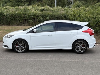Used Ford Focus 2013 for sale - 75876594: Photo