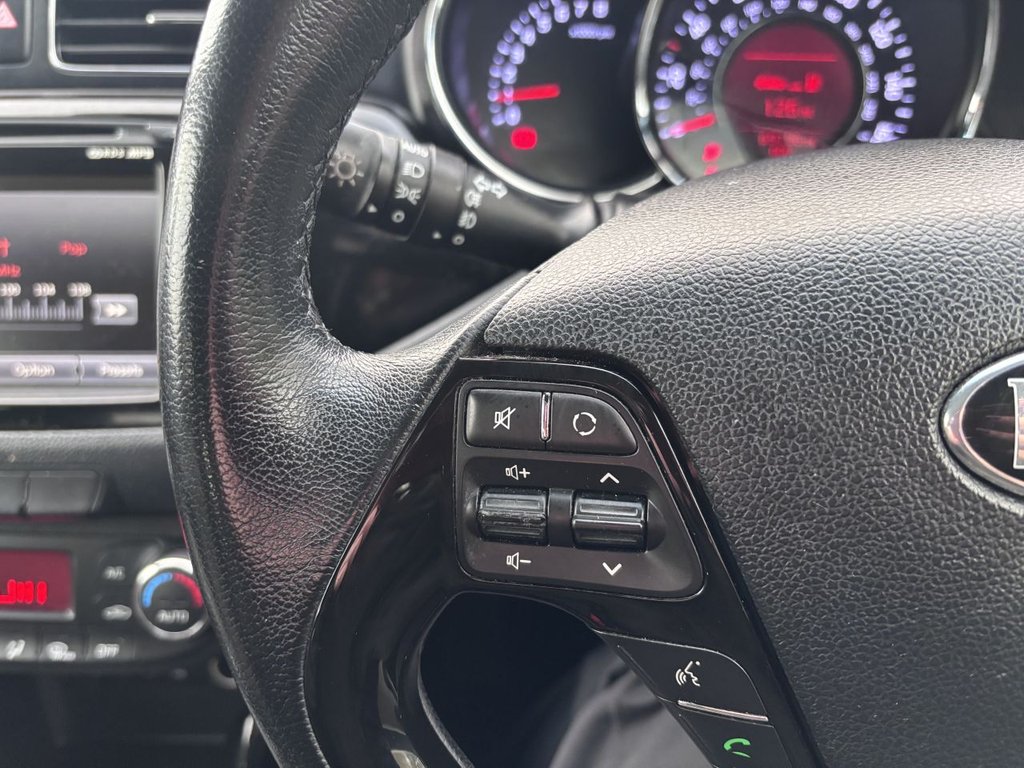 Used Kia Ceed 2015 for sale - 76642359: Photo 13