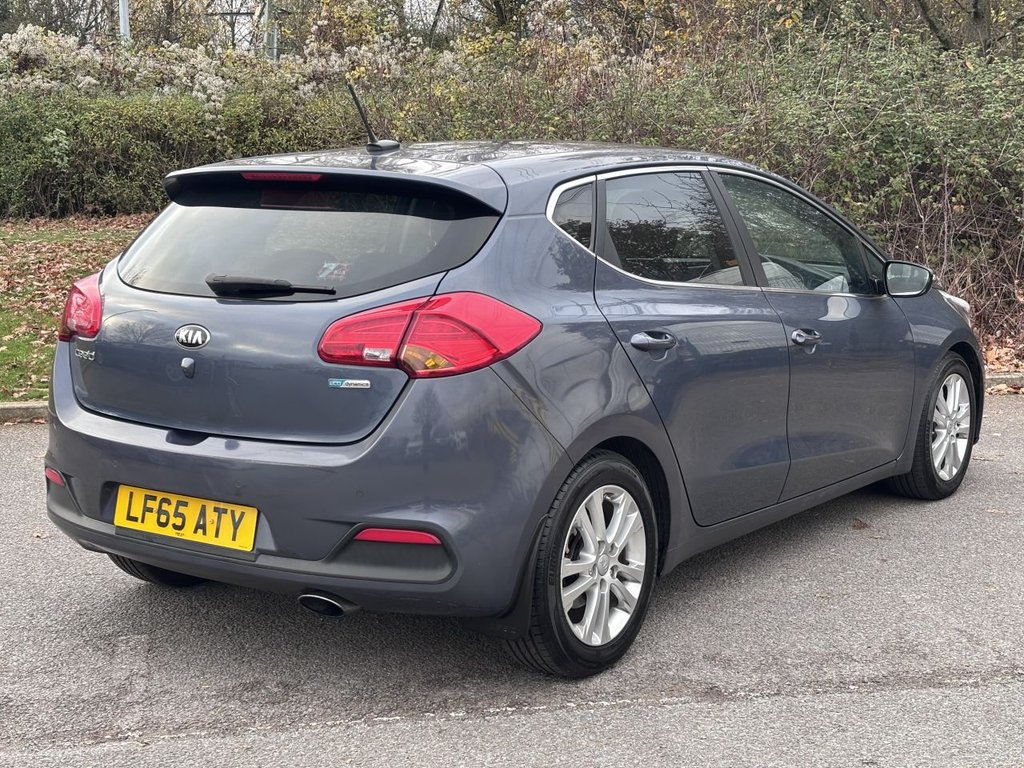 Used Kia Ceed 2015 for sale - 76642359: Photo 5