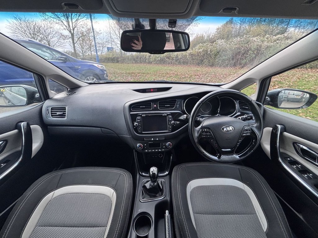 Used Kia Ceed 2015 for sale - 76642359: Photo 9