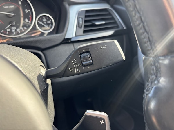 Used BMW 3 Series 2017 for sale - 76105472: Photo 16