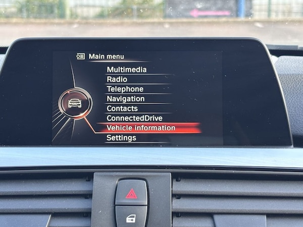 Used BMW 3 Series 2017 for sale - 76105472: Photo 19
