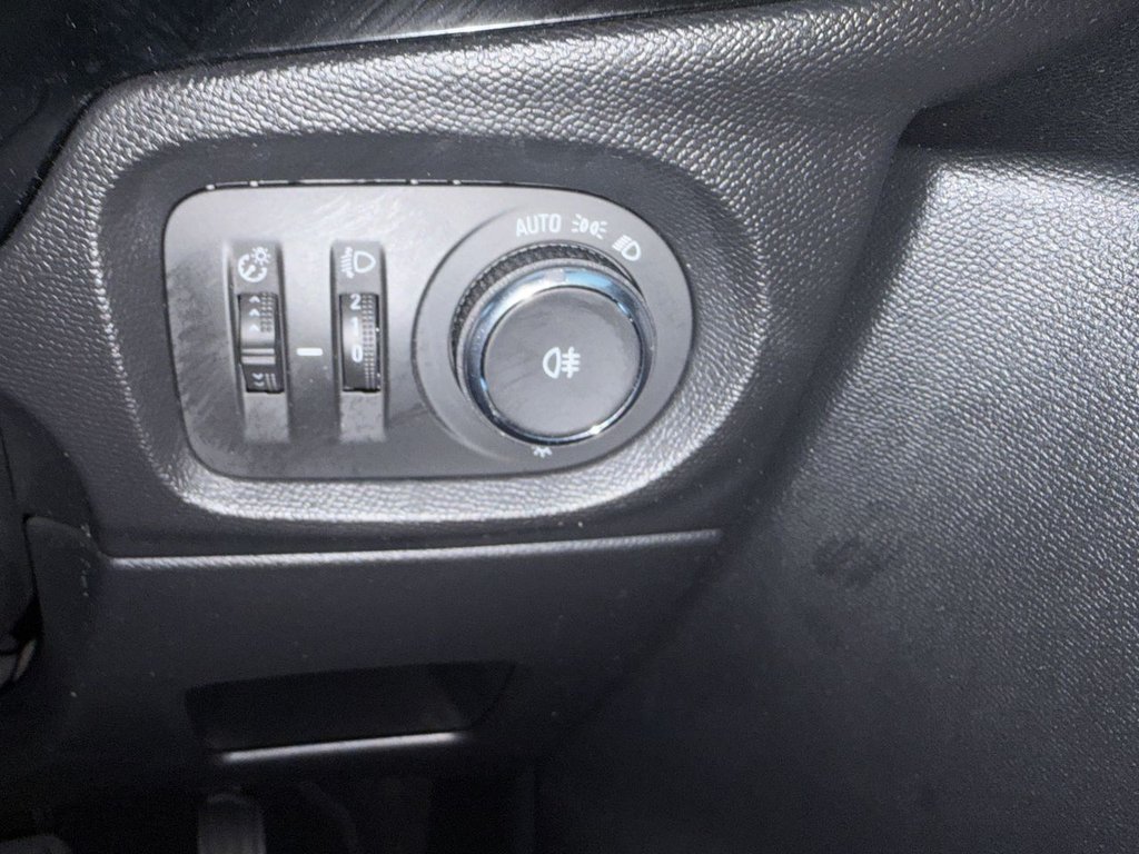 Used Vauxhall Corsa 2021 for sale - 76685930: Photo 22