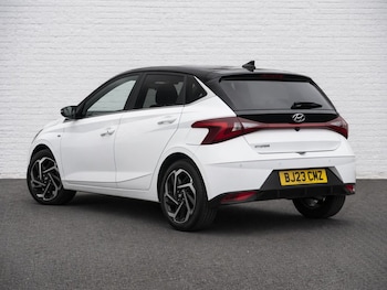 Used Hyundai i20 2023 for sale - 78330177: Photo