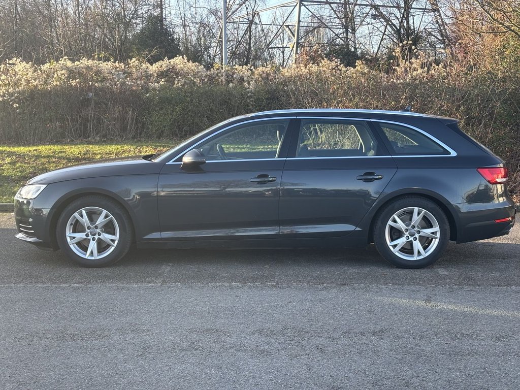 Used Audi A4 2016 for sale - 76985857: Photo 2
