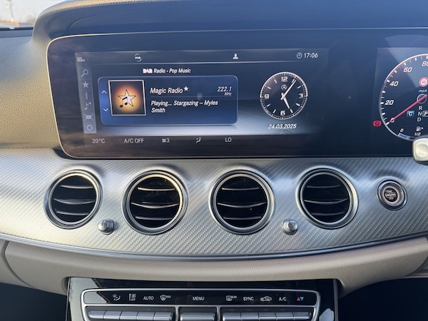 Used Mercedes-Benz E-Class 2018 for sale - 74747299: Photo 18