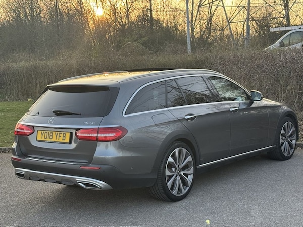 Used Mercedes-Benz E-Class 2018 for sale - 74747299: Photo 5
