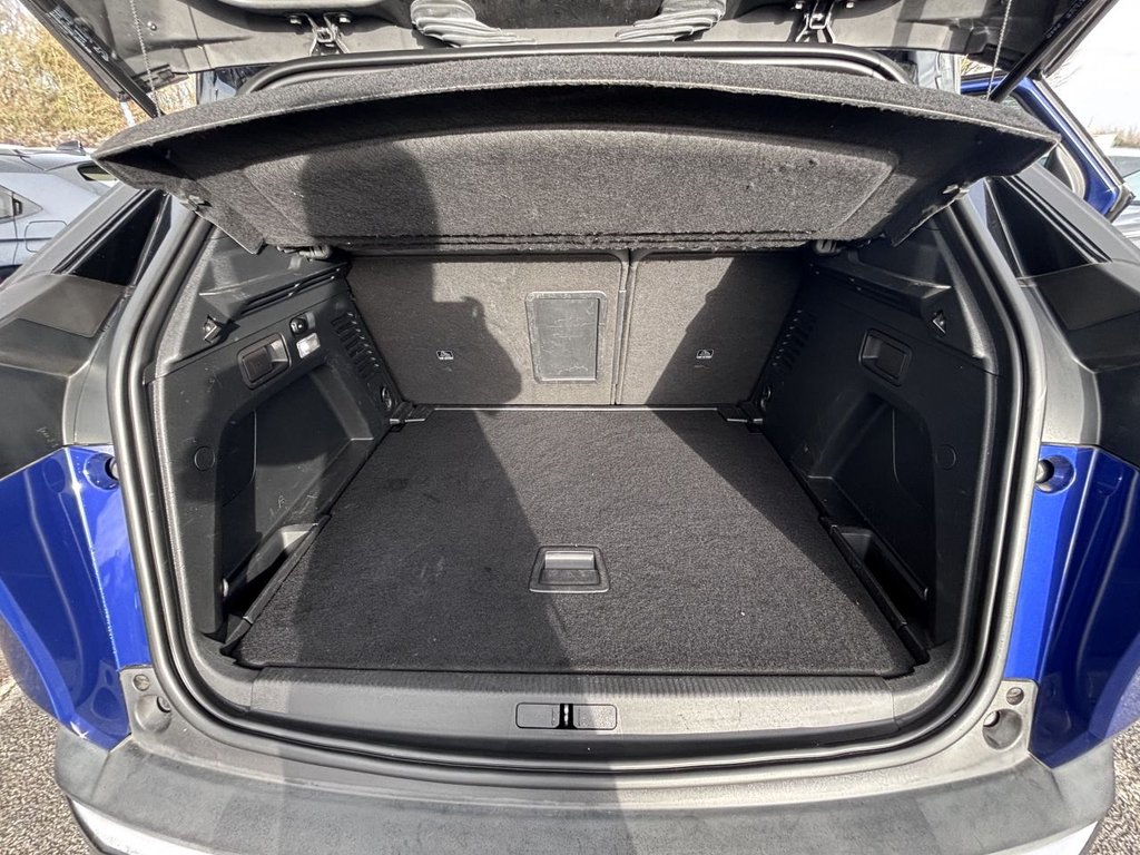 Used Peugeot 3008 2018 for sale - 77084131: Photo 11