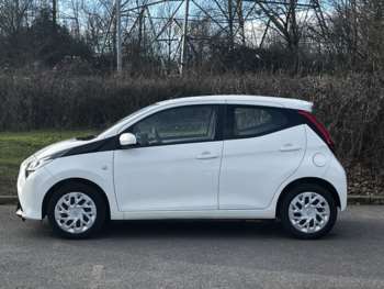 Used Toyota AYGO 2019 for sale - 73830700: Photo