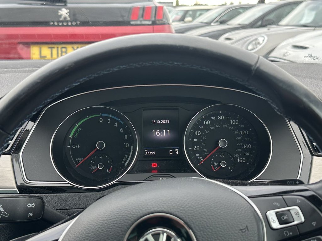 Used Volkswagen Passat 2018 for sale - 76256437: Photo 14