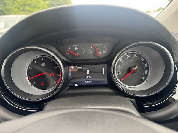 Used Vauxhall Astra 2019 for sale - 76248553: Photo 14