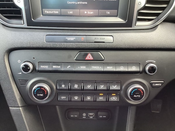 Used Kia Sportage 2018 for sale - 74542034: Photo 18