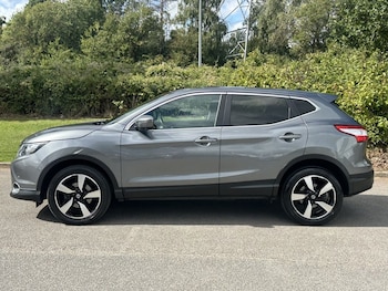 Used Nissan Qashqai 2017 for sale - 75911700: Photo