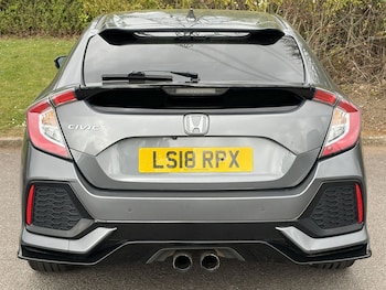 Used Honda Civic 2018 for sale - 78271613: Photo