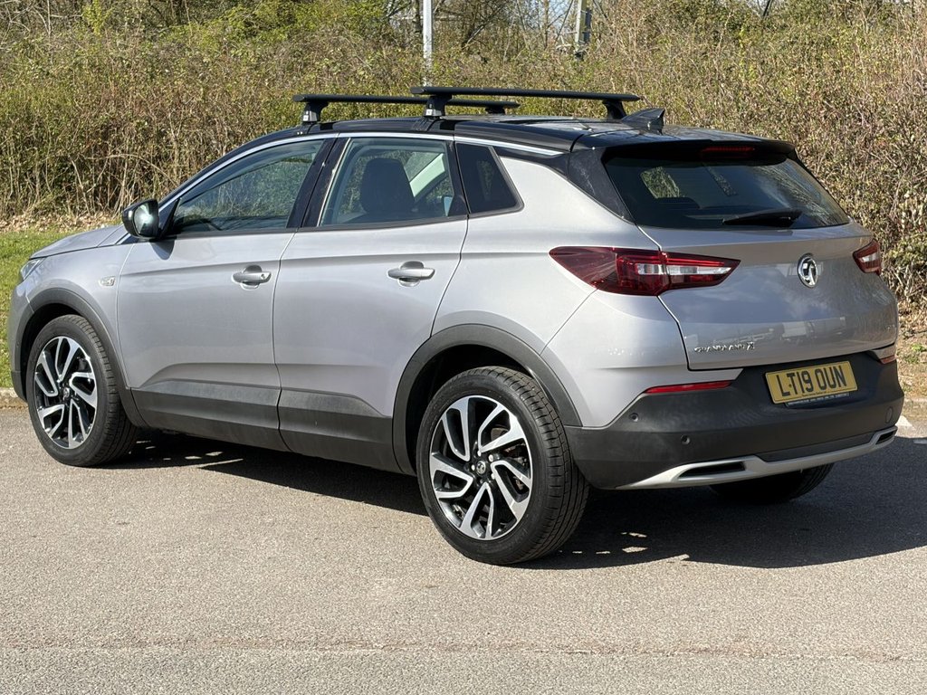 Used Vauxhall Grandland X 2019 for sale - 78056102: Photo 3