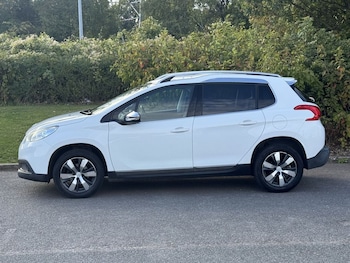 Used Peugeot 2008 2015 for sale - 76092492: Photo 2