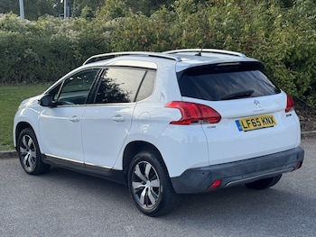 Used Peugeot 2008 2015 for sale - 76092492: Photo 3