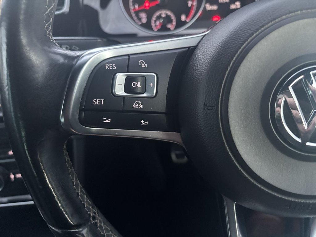 Used Volkswagen Golf 2016 for sale - 76385877: Photo 18