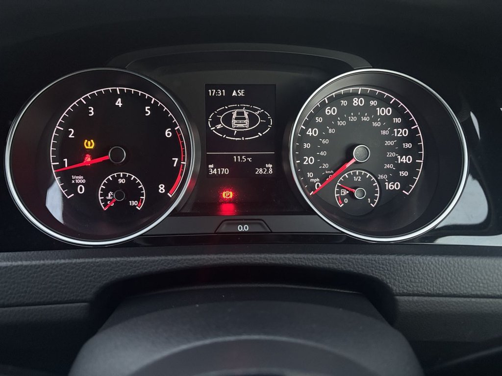 Used Volkswagen Golf 2016 for sale - 76385877: Photo 20