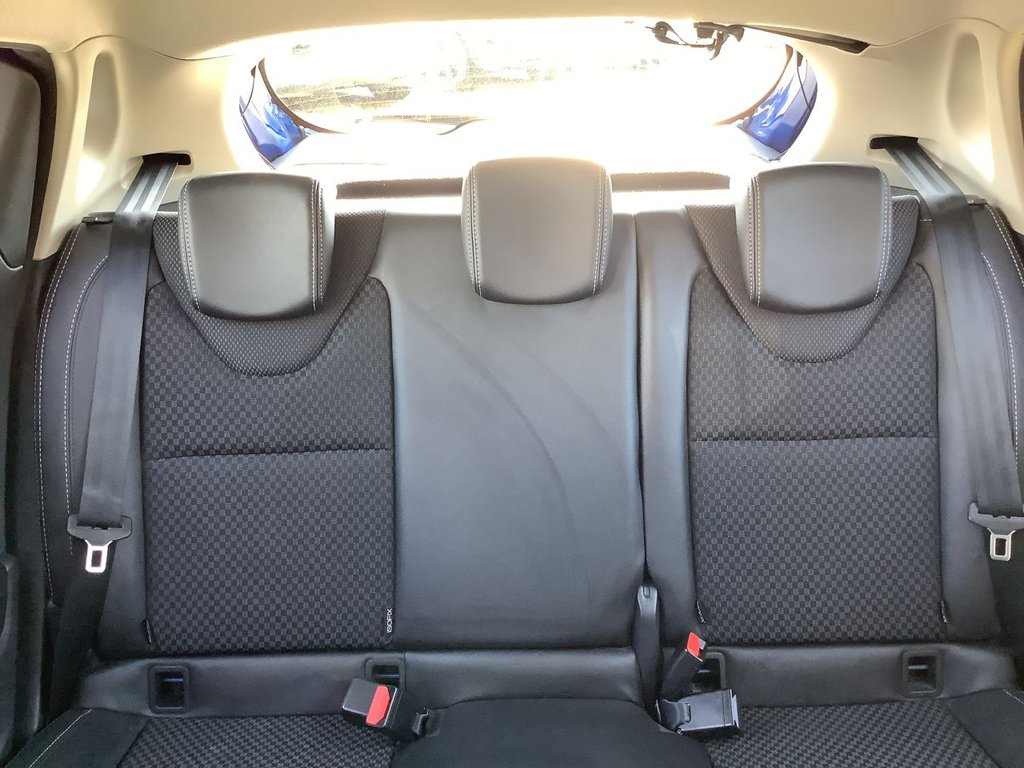 Used Renault Clio 2018 for sale - 77952768: Photo 10