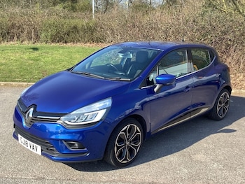Used Renault Clio 2018 for sale - 77952768: Photo
