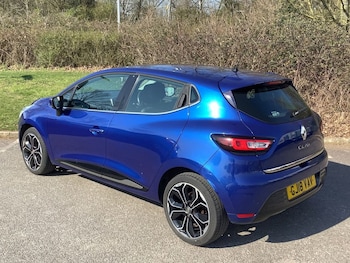 Used Renault Clio 2018 for sale - 77952768: Photo