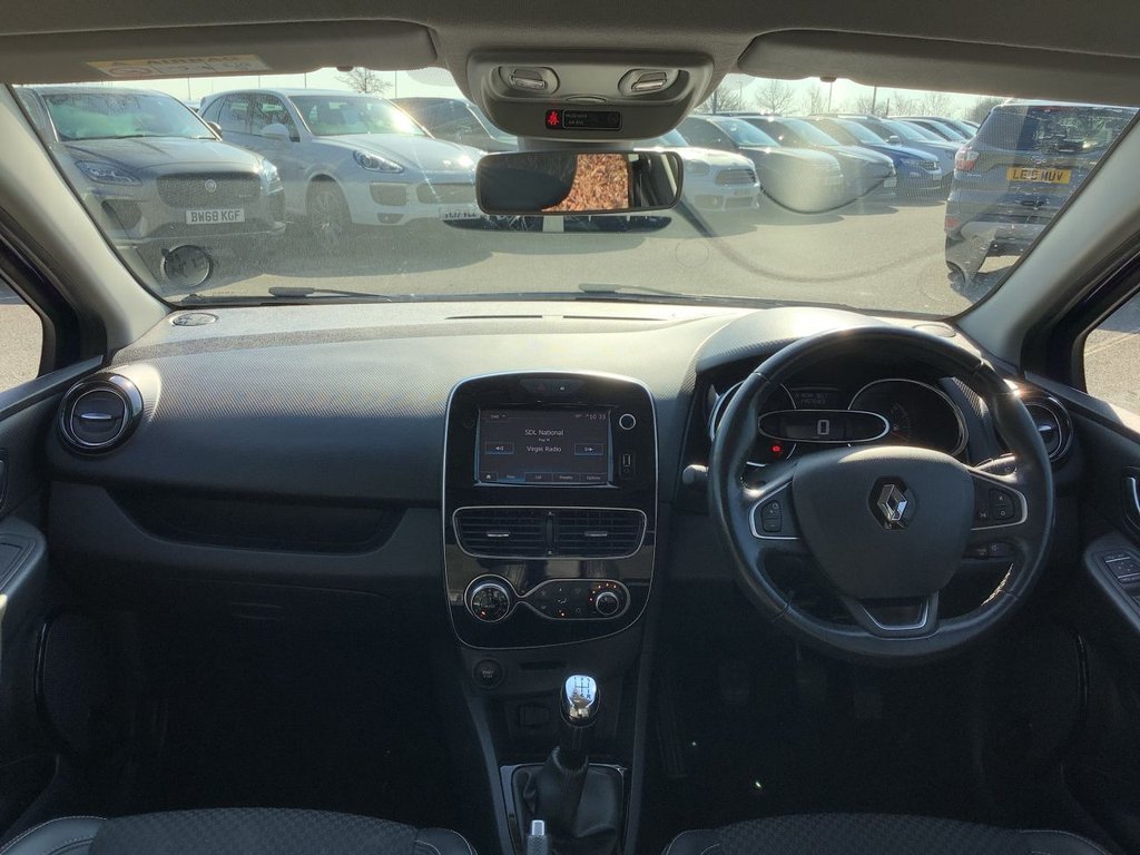 Used Renault Clio 2018 for sale - 77952768: Photo 9
