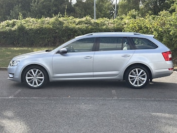 Used Skoda Octavia 2016 for sale - 75832132: Photo