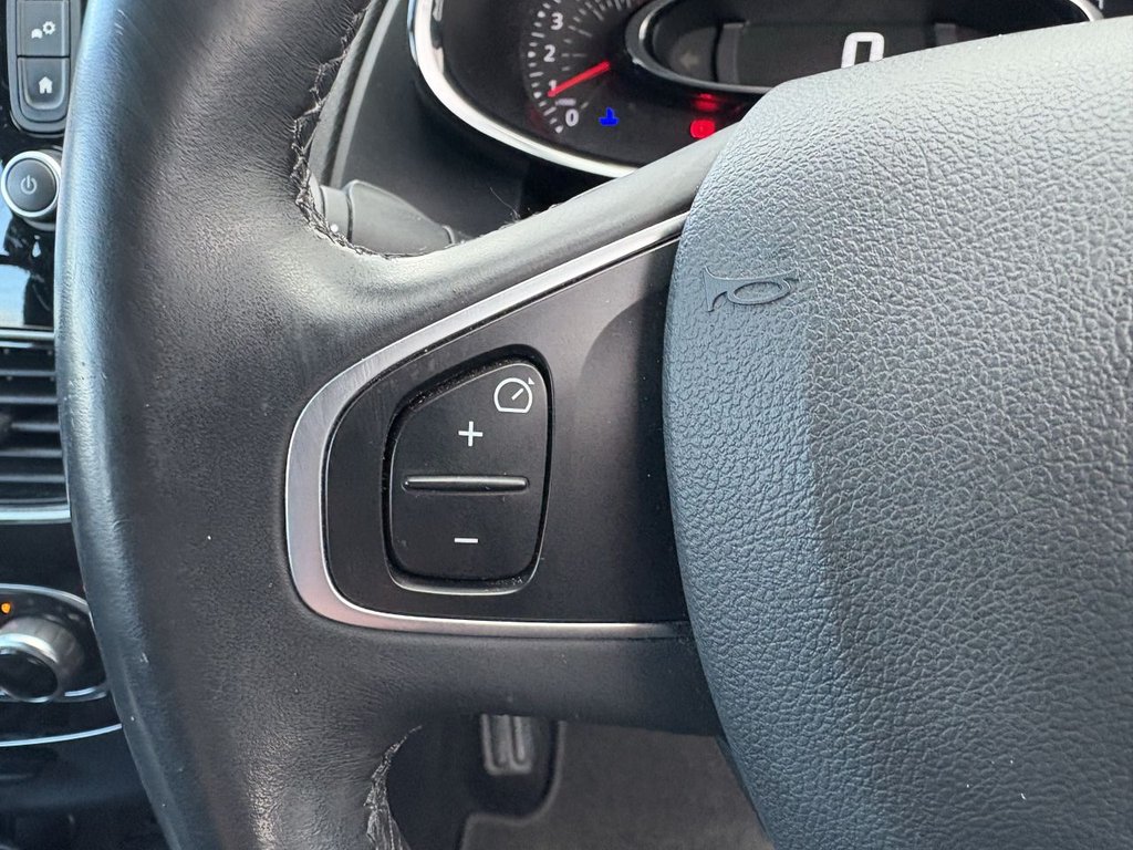 Used Renault Clio 2017 for sale - 76356416: Photo 13