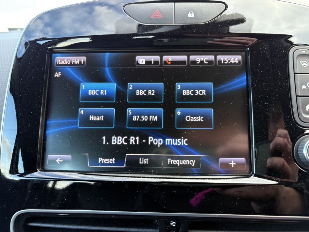 Used Renault Clio 2017 for sale - 76356416: Photo 21