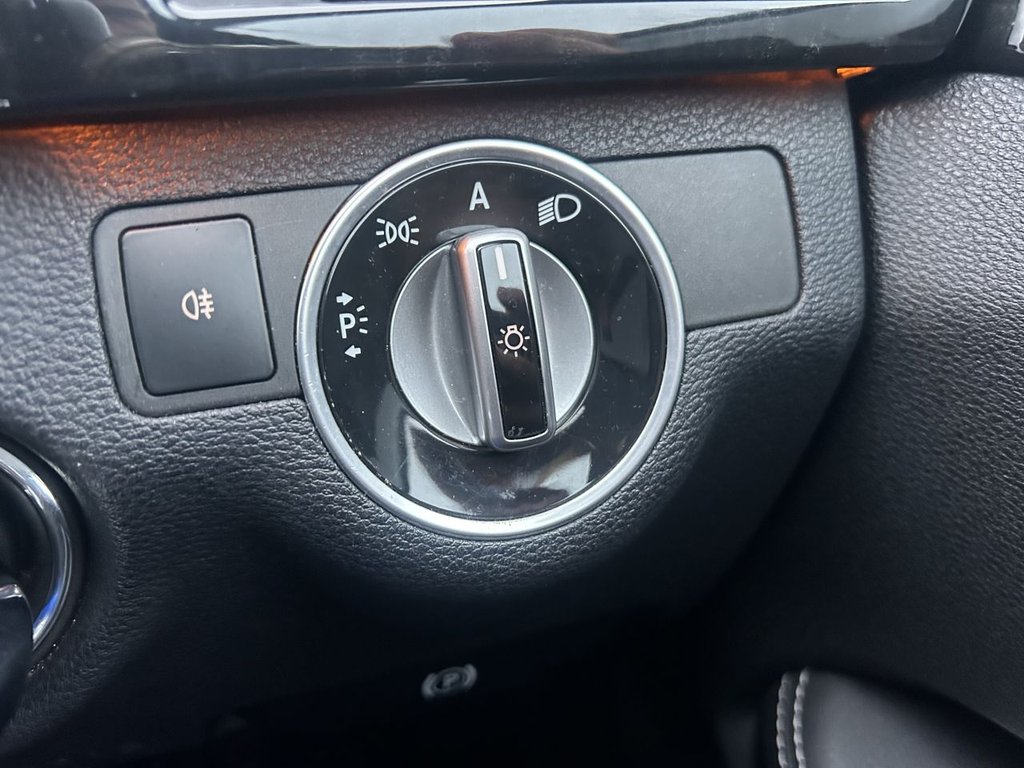 Used Mercedes-Benz E Class 2011 for sale - 77498522: Photo 11