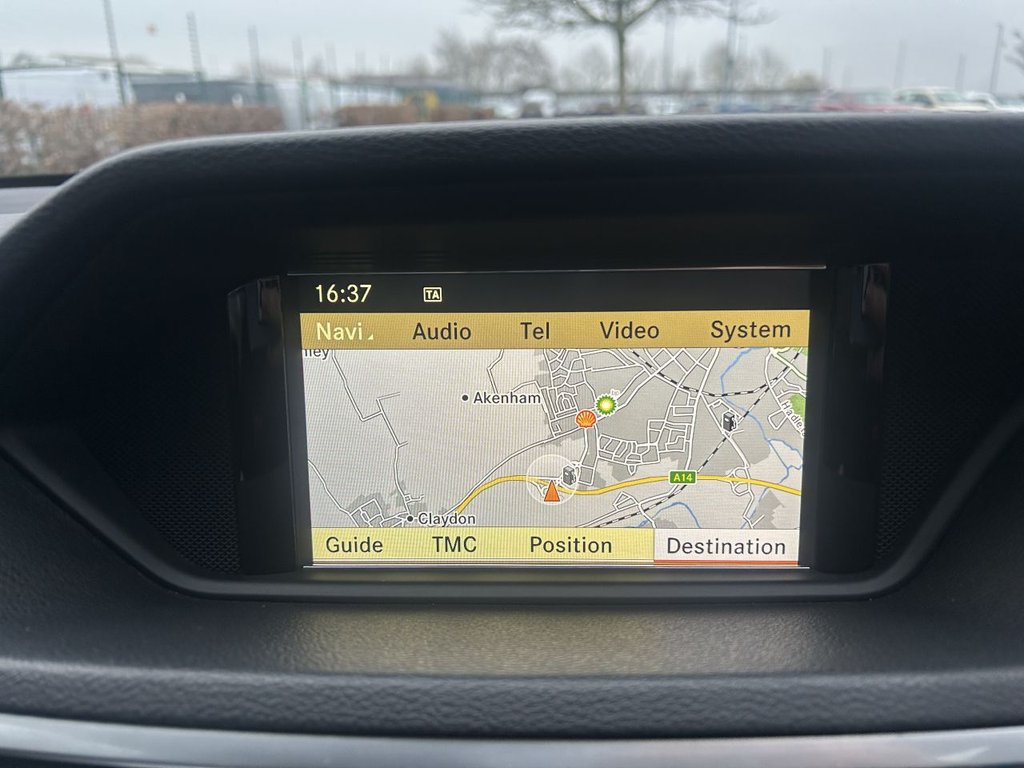 Used Mercedes-Benz E Class 2011 for sale - 77498522: Photo 15