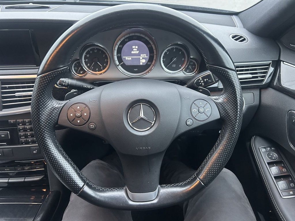 Used Mercedes-Benz E Class 2011 for sale - 77498522: Photo 6