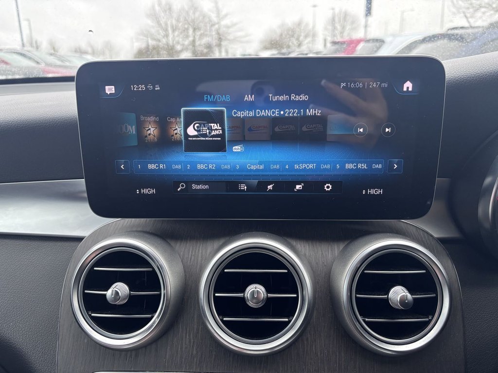 Used Mercedes-Benz GLC 2020 for sale - 76985801: Photo 20