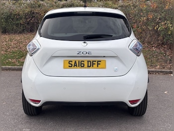 Used Renault Zoe 2016 for sale - 76496179: Photo