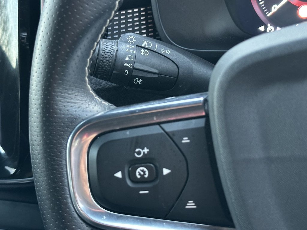 Used Volvo XC40 2020 for sale - 77936364: Photo 13