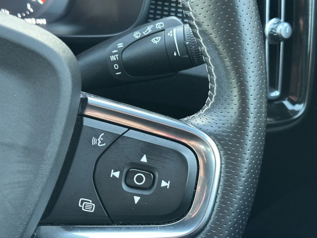 Used Volvo XC40 2020 for sale - 77936364: Photo 15