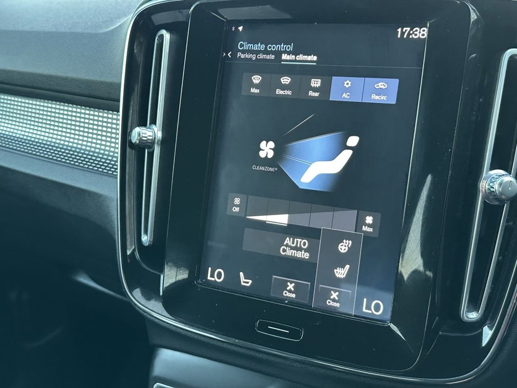 Used Volvo XC40 2020 for sale - 77936364: Photo 21