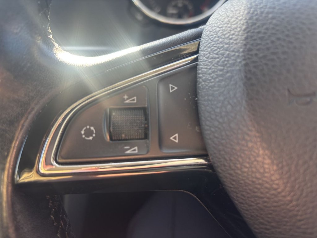 Used Skoda Yeti 2014 for sale - 77084117: Photo 13