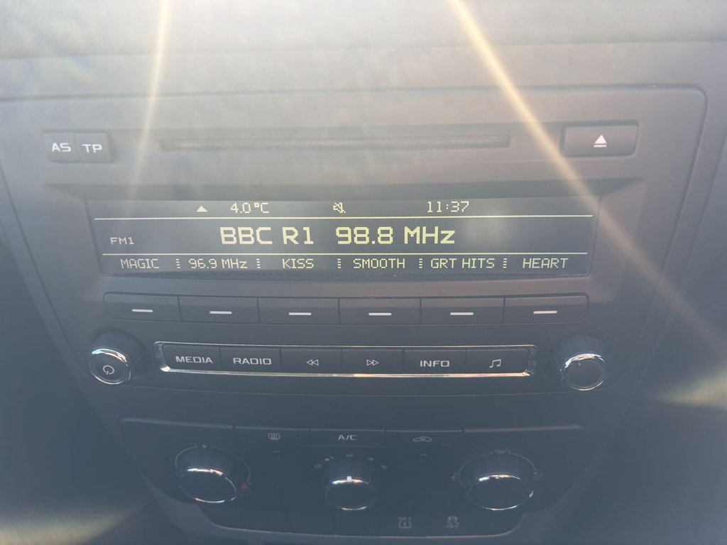 Used Skoda Yeti 2014 for sale - 77084117: Photo 16