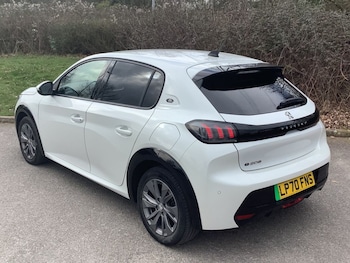 Used Peugeot 208 2021 for sale - 78413664: Photo